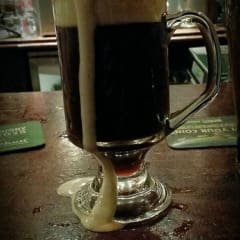 The Temple Bar, as despedidas com um Irish Cofee e uma Guiness.
