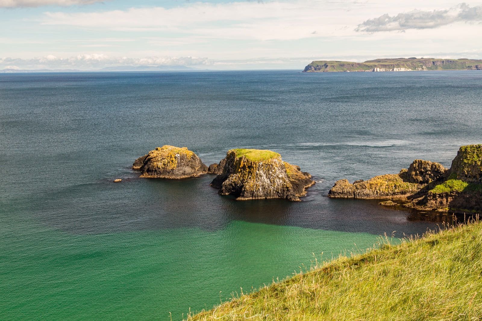 Carrick-a-rede rope bridge Carrick-a-rede rope bridge