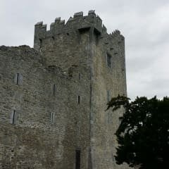 Ring of Kerry - Ross Castle no Parque Natural de Killarney.