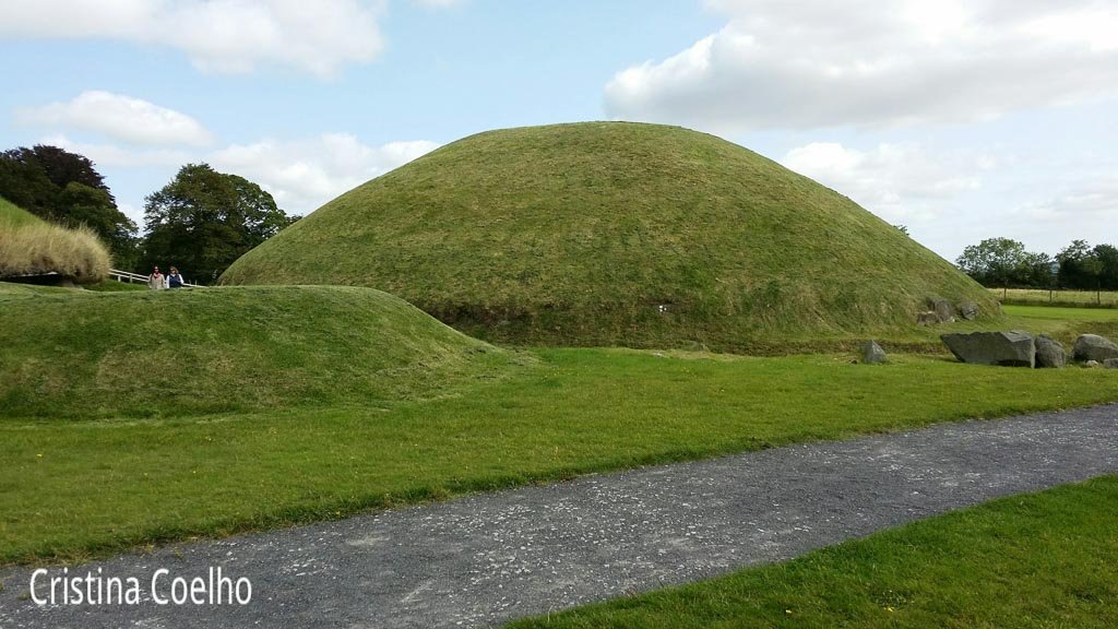 Ireland, Meath, Monuments, Newgrange, Newgrange and Knowth IR, Prehistoric tombs