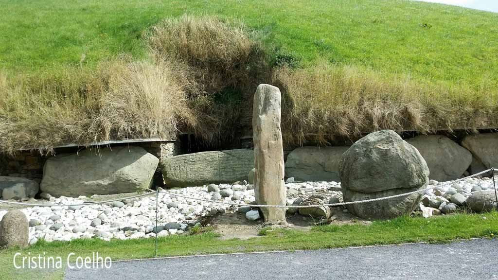 Ireland, Meath, Monuments, Newgrange, Newgrange and Knowth IR, Prehistoric tombs